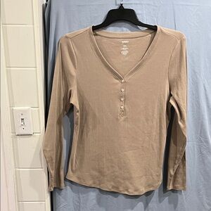 Elegant Beige Long Sleeve Top size XXL button down front